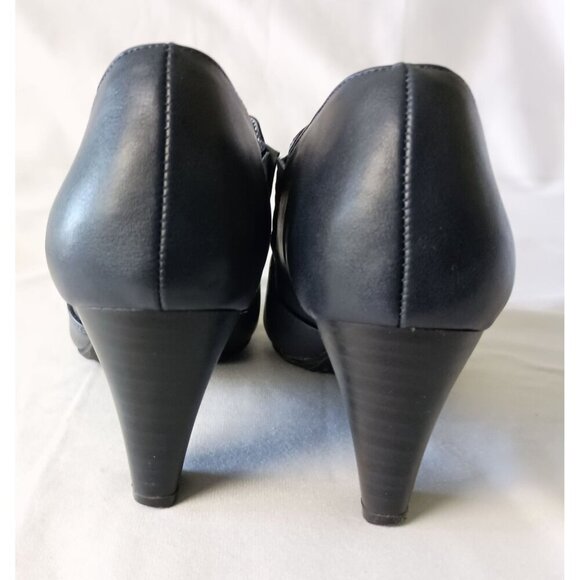 RIALTO Sarina Navy Ankle Boots Size 7 Wide Faux Leather Side Zip Booties - Picture 3 of 12